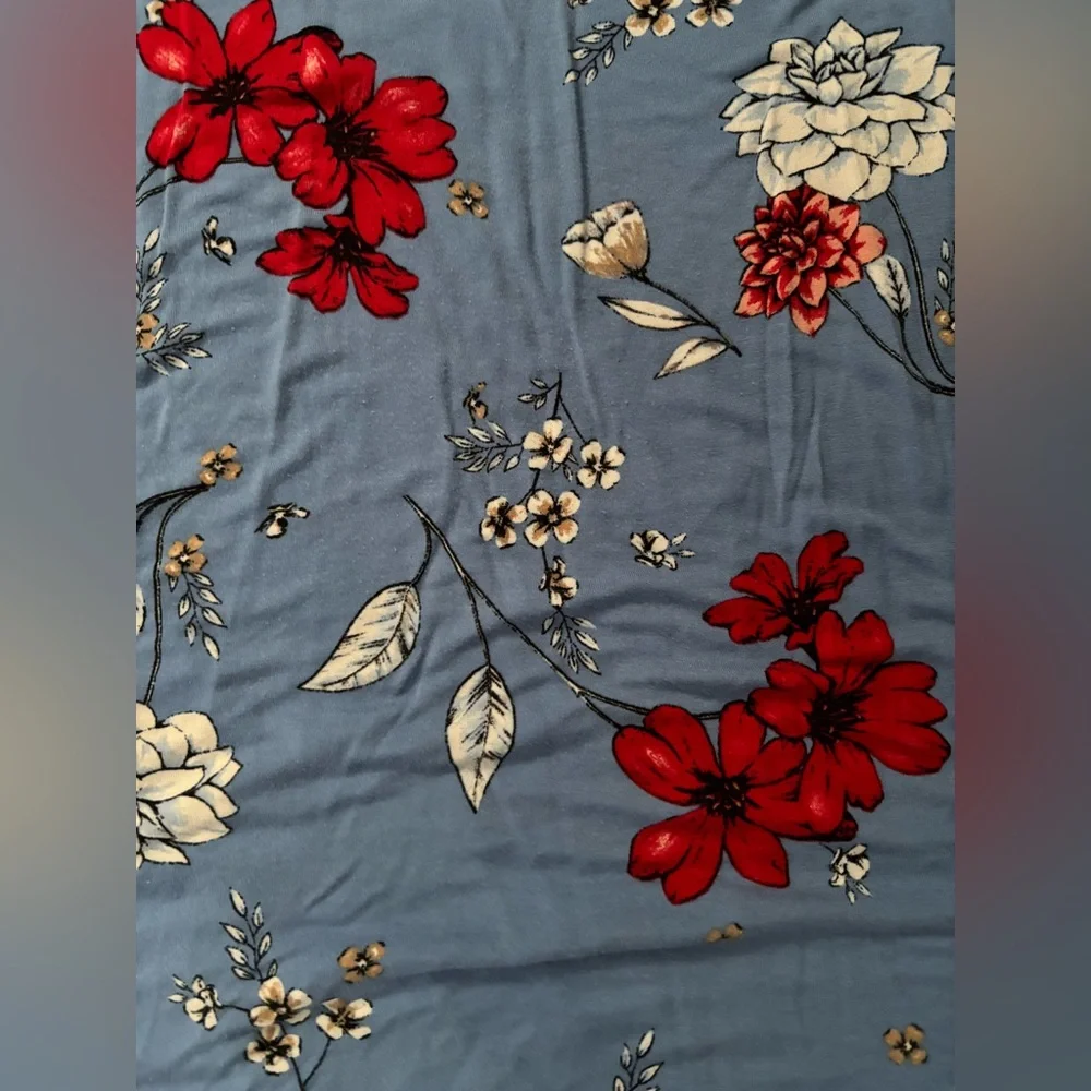 Penningtons Blue Floral Top - Picture 3 of 7